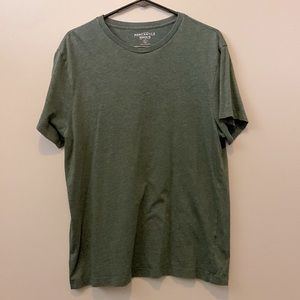 J. Crew Men’s Broken-In T-Shirt L